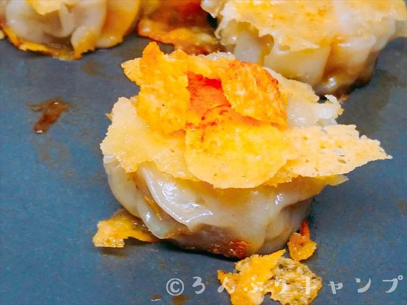 ホットサンドメーカーで焼いた後のシューマイととろけるチーズ