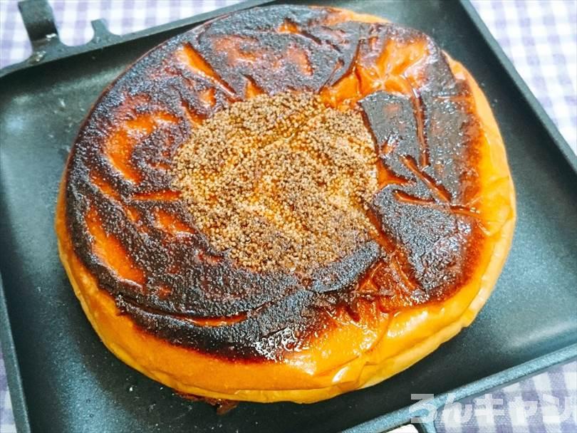 ホットサンドメーカーで焼いたあんぱん