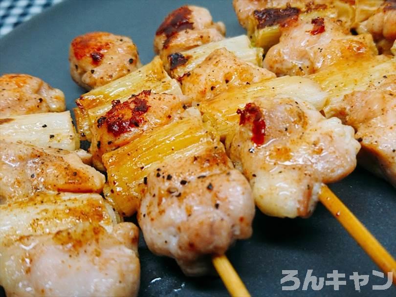 ホットサンドメーカーで焼いた焼き鳥（ネギマ串）