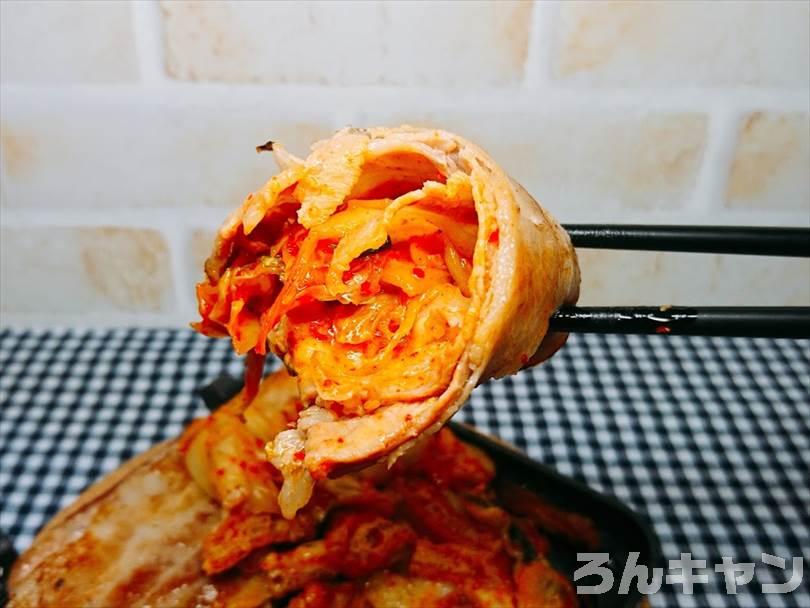 ホットサンドメーカーで焼いた豚キムチチーズ