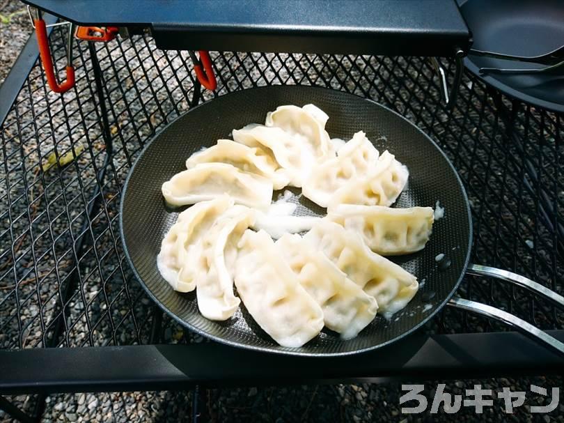 【絶品】映えるオシャレなキャンプ飯まとめ｜簡単で美味しいレシピをブログでご紹介