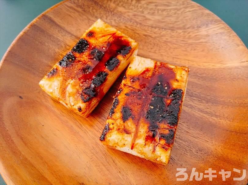 キャンプでお餅を焼いて砂糖醤油で食べる