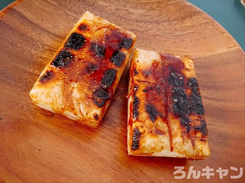 キャンプでお餅を焼いて砂糖醤油で食べる