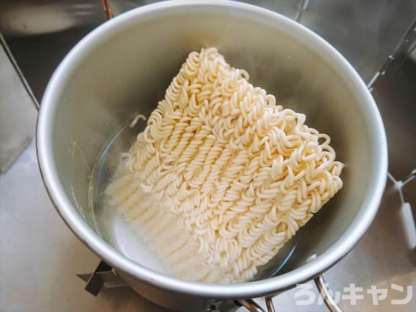 セリアの固形燃料（30g）でサッポロ一番塩ラーメンをつくる