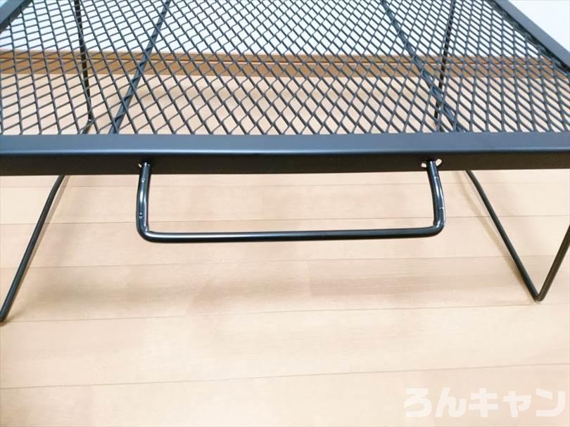 YOLER メッシュテーブルは頑丈でカッコいい|キャンプ初心者におすすめの焚き火テーブル