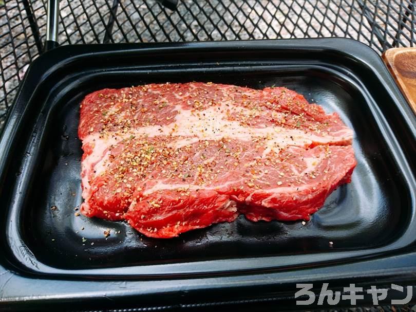 【簡単キャンプ飯】牛肉（ビーフ）を使ったレシピまとめ｜美味しい料理で笑顔になる