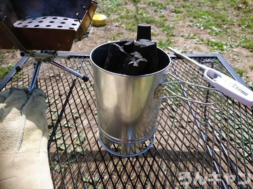 【100均】セリアの火起こし器を使って贅沢焼き肉|コンパクトサイズでソロキャンにぴったり