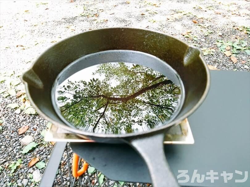 【簡単・絶品】春キャンプにおすすめの料理まとめ｜お花見しながら手軽につくれる美味しいレシピ