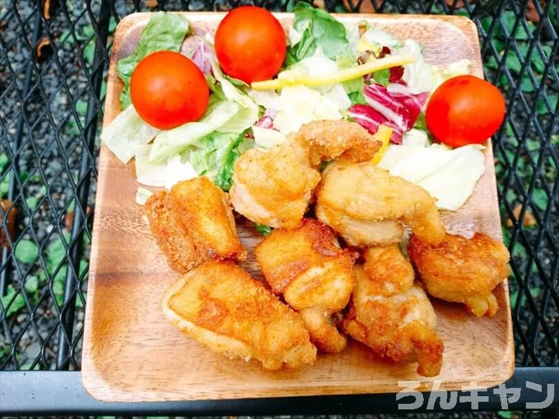 【簡単】キャンプで唐揚げを美味しく作る|揚げたてを冷えたビールと一緒に!