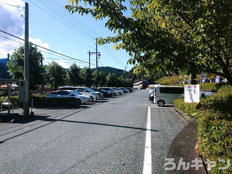 大井川鐵道・千頭駅の駐車場（音戯の郷）