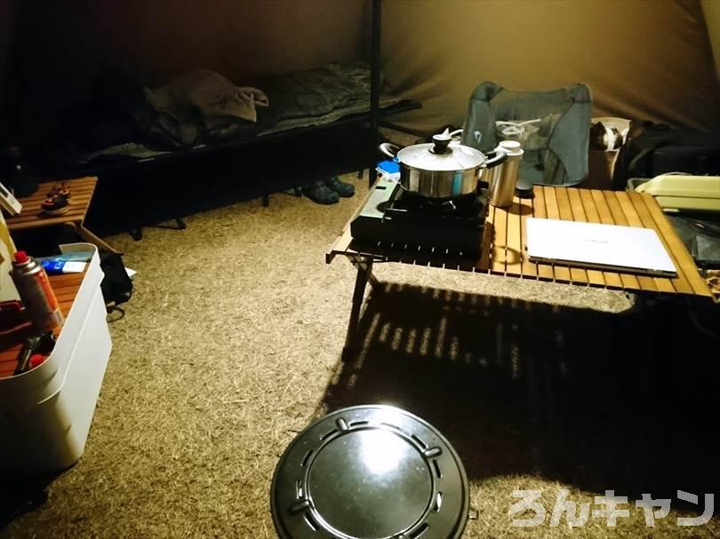 【春夏・秋冬】ワンポールテントにおすすめのレイアウト|土間スタイルで楽チン・快適