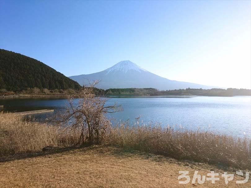 【冬の湖畔】田貫湖キャンプ場から見える絶景の富士山｜A・Bサイトの雰囲気をブログでご紹介