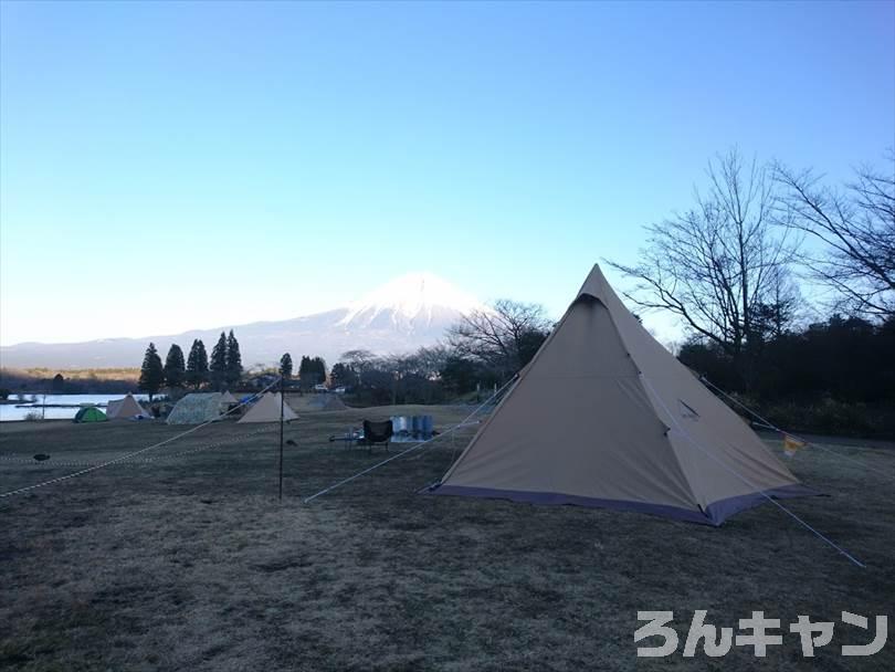 【冬の湖畔】田貫湖キャンプ場から見える絶景の富士山｜A・Bサイトの雰囲気をブログでご紹介