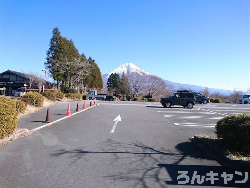 【冬の湖畔】田貫湖キャンプ場から見える絶景の富士山｜A・Bサイトの雰囲気をブログでご紹介