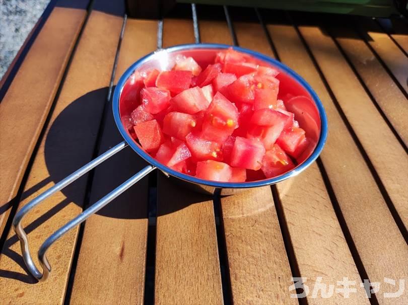 【簡単キャンプ飯】ひき肉を使ったレシピまとめ｜美味しい料理で笑顔になる