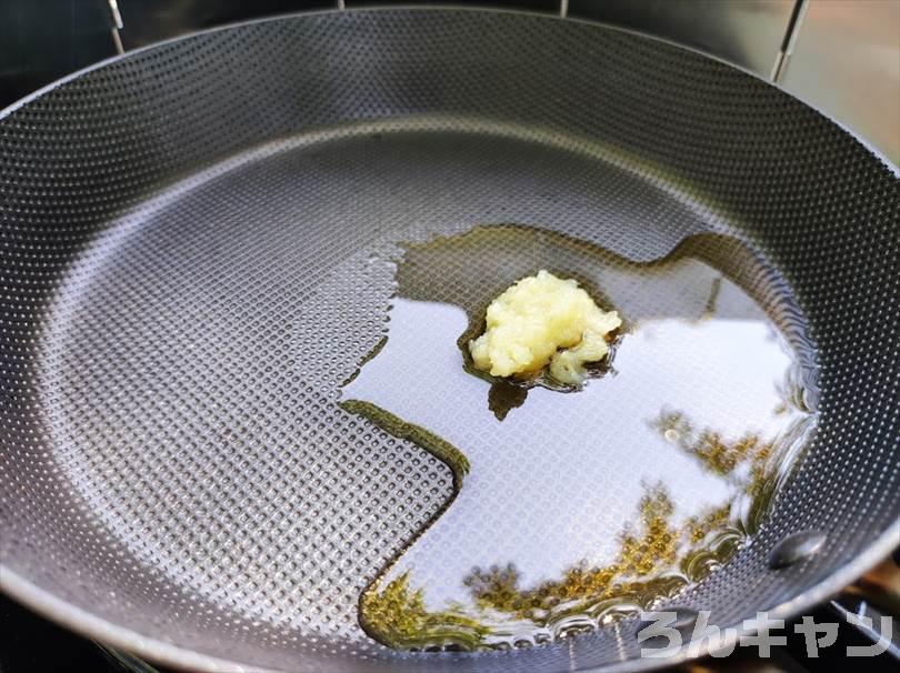 【簡単・絶品】キャンプにおすすめの中華料理メニューまとめ｜焼き立て熱々が美味しい