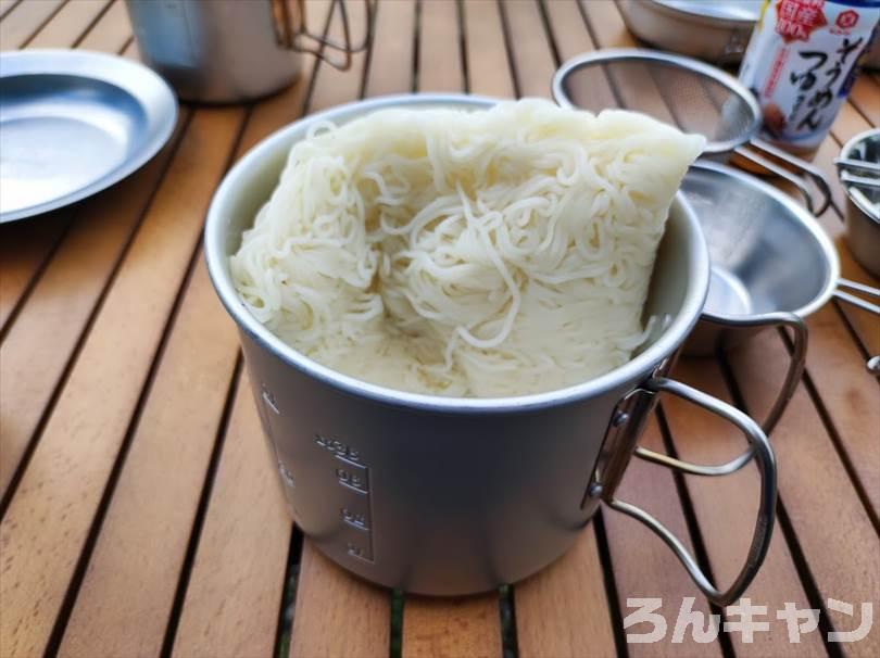 【簡単キャンプ飯】夏は冷たいざるそば・うどん・そうめん・冷やし中華がサッパリ美味しい