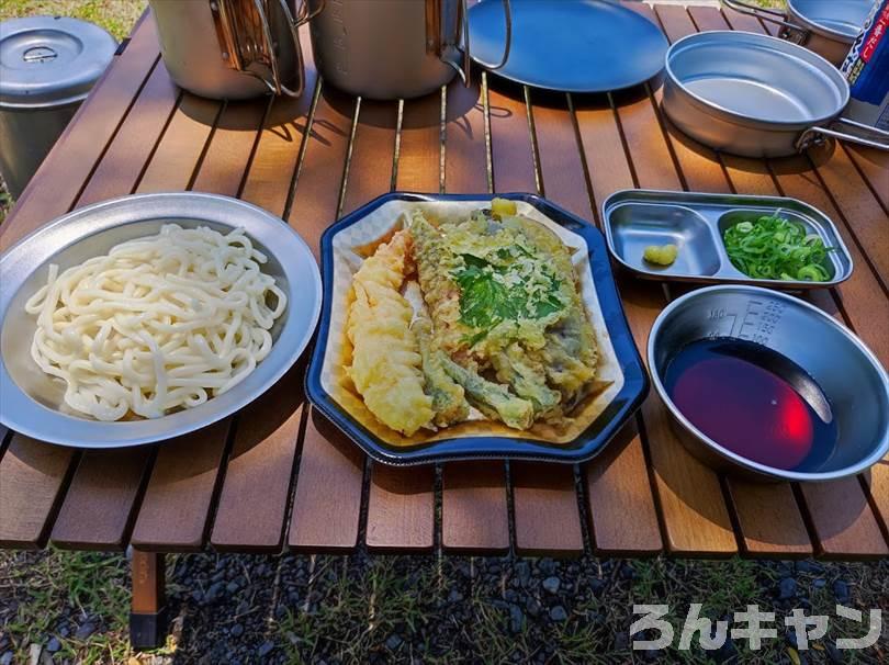 【簡単キャンプ飯】夏は冷たいざるそば・うどん・そうめん・冷やし中華がサッパリ美味しい