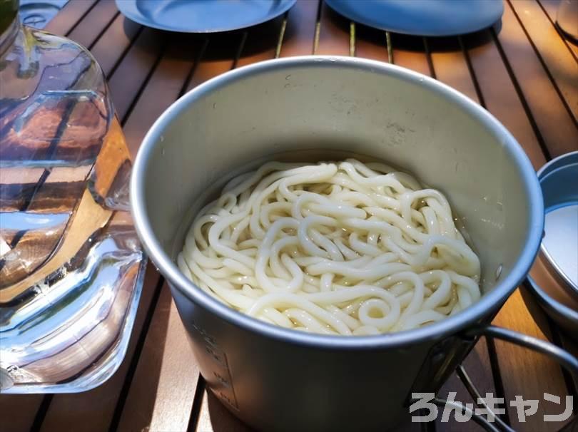 【簡単キャンプ飯】夏は冷たいざるそば・うどん・そうめん・冷やし中華がサッパリ美味しい