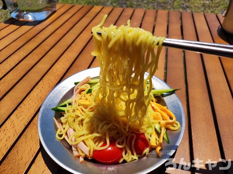 【簡単キャンプ飯】夏は冷たいざるそば・うどん・そうめん・冷やし中華がサッパリ美味しい