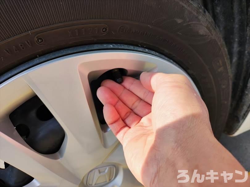 【軽自動車キャンプ】N-BOX タイヤ空気圧の入れ方・チェック方法は？ガソリンスタンドが便利