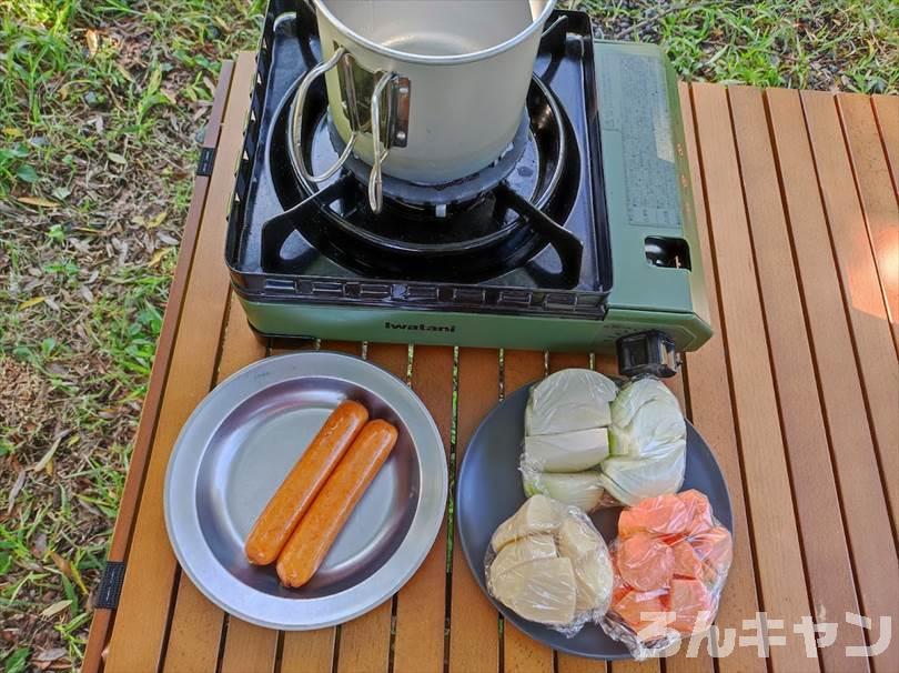 【簡単キャンプ飯】鍋料理のおすすめレシピまとめ｜体がぽかぽか温まって美味しい