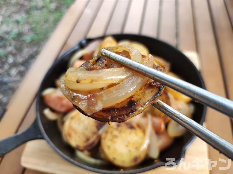 【ワンパン料理】フライパンひとつで作れる簡単キャンプ飯まとめ｜ビールのおつまみにもピッタリ