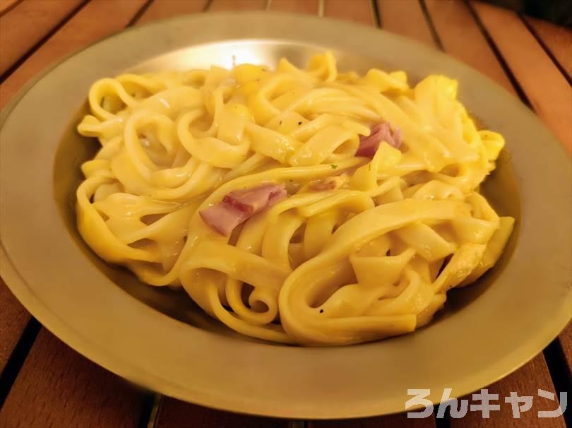 【簡単キャンプ飯】冷凍食品を使ったおすすめレシピまとめ｜時短・楽チンで超美味しい